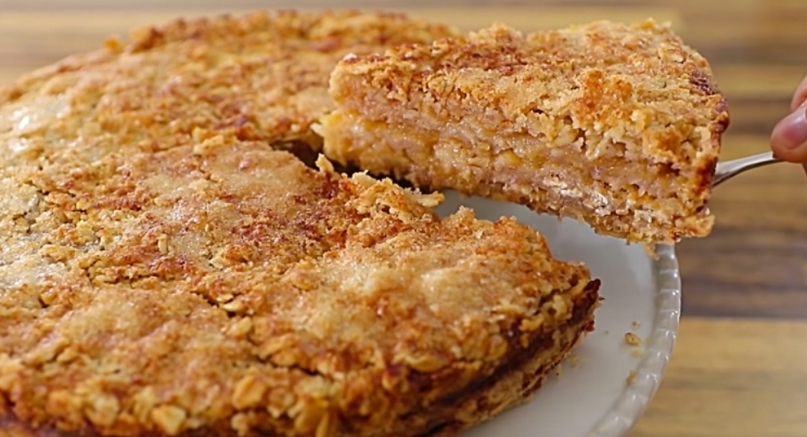 Диетален јаболков колач – Уживајте во неговиот совршен вкус без да се грижите за килограмите!